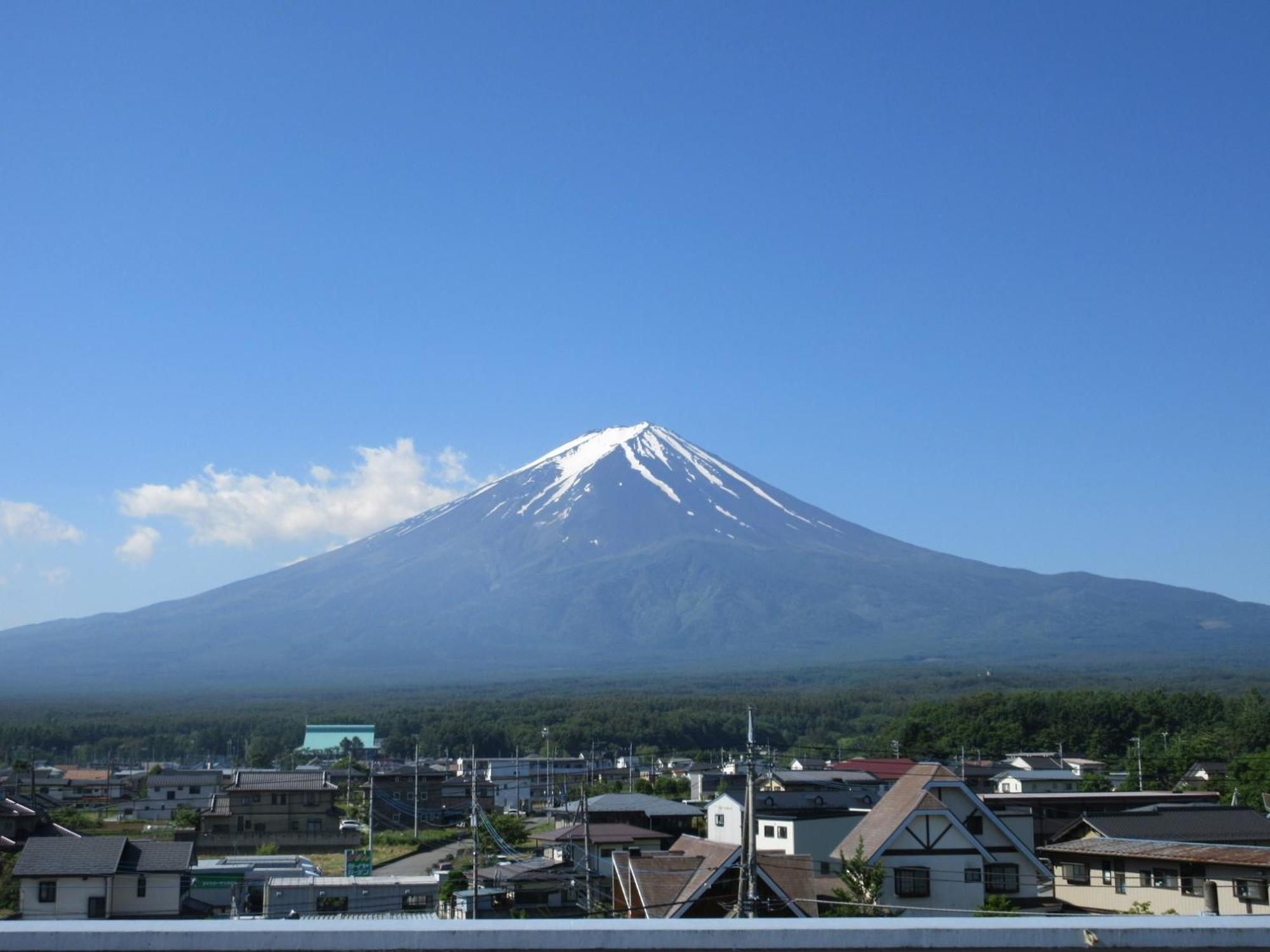 פוג'יקאוואגוצ'יקו Fujisan Resort Hotel - Vacation Stay 57971V מראה חיצוני תמונה